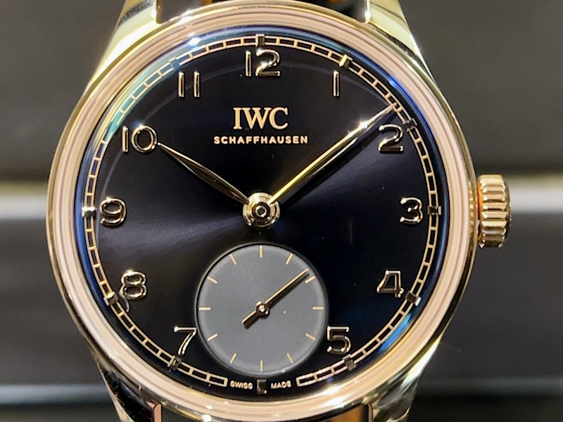 画像 漆黒の文字盤×18Kレッドゴールドの魅力~IWC~ - IWC
