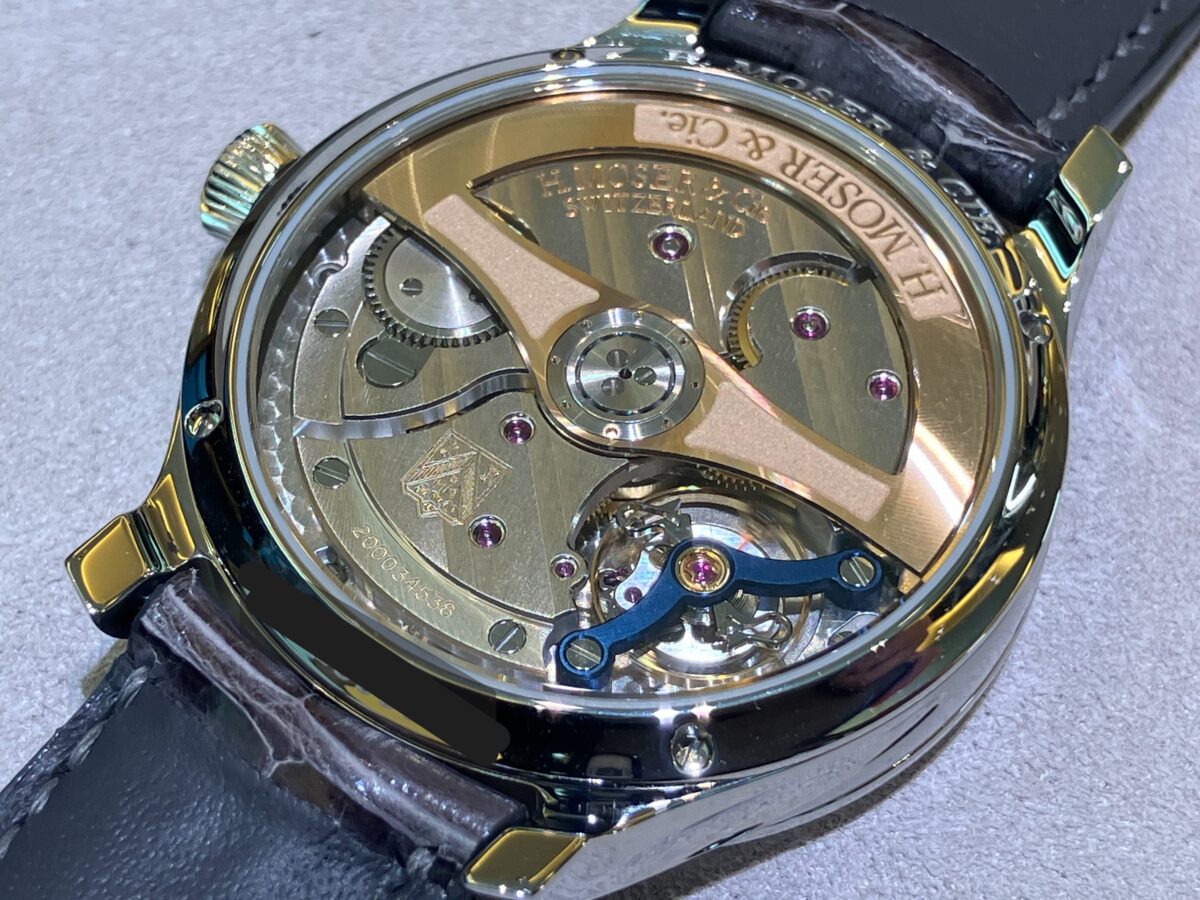 【H.モーザー】廃盤モデル入荷！3針で38mmは、このモデルのみ！？「エンデバー  センターセコンド  コンセプト　ブルーラグーン」（1200-1240） - H.Moser＆Cie. 