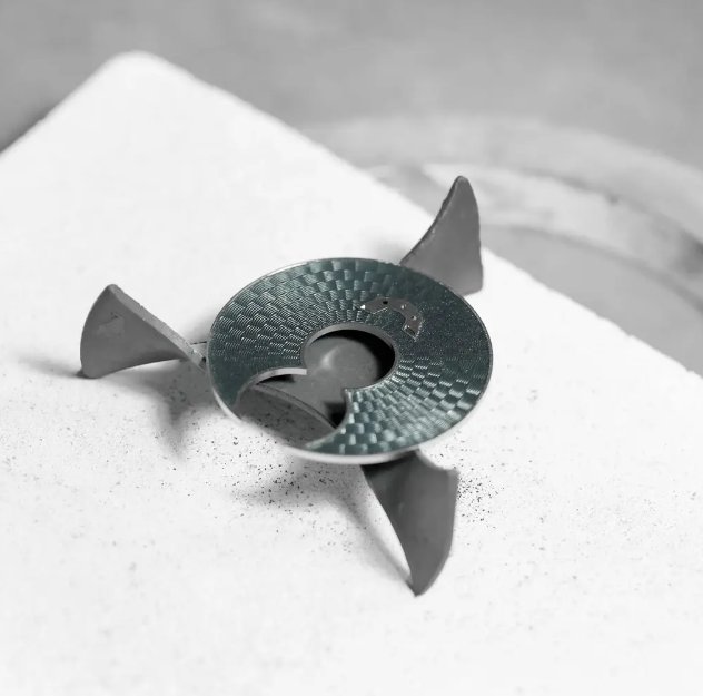 画像 【ユリス・ナルダン】革新性と伝統と兼ね備えたモデル「フリークX グレーエナメル」 - ULYSSE NARDIN