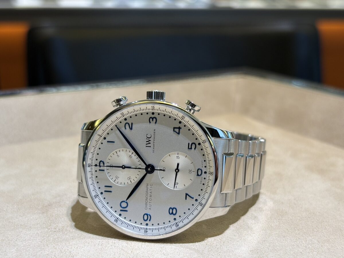 IWC 価格改定目前！！定番「ポルトギーゼ・クロノグラフ」は今こそ手に入れるべき一本 - IWC 