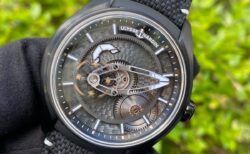 【ユリス・ナルダン】革新性と伝統と兼ね備えたモデル「フリークX　グレーエナメル」