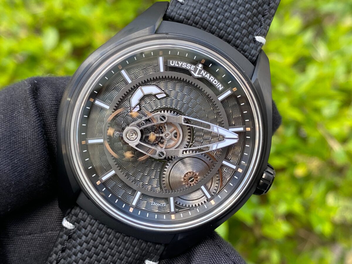 画像 【ユリス・ナルダン】革新性と伝統と兼ね備えたモデル「フリークX グレーエナメル」 - ULYSSE NARDIN