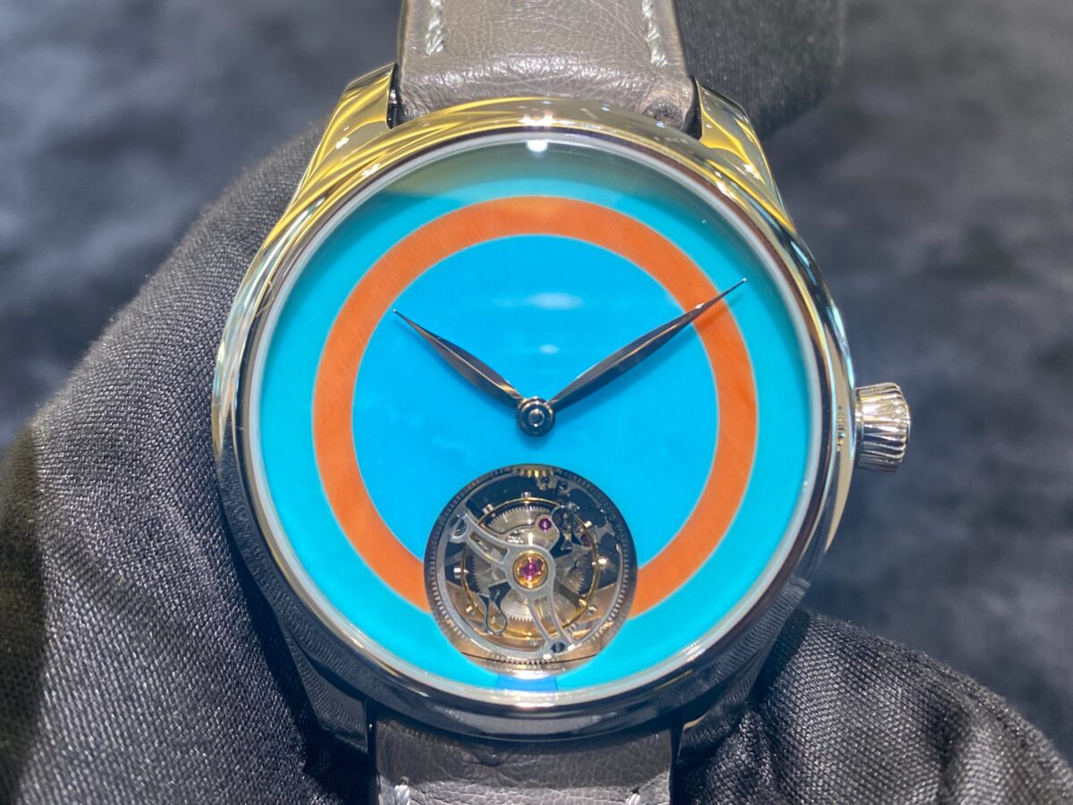 【H.モーザー】POPで熱い商品入荷！世界限定8本！？「エンデバー・トゥールビヨン　コンセプト　ポップ」（1805-1201） - H.Moser＆Cie. 