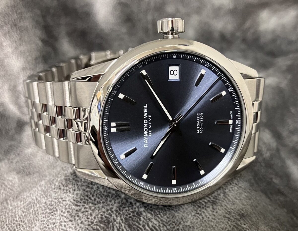 主張しすぎない美学。「レイモンド・ウェイル　フリーランサー  デイト 」 - RAYMOND WEIL 