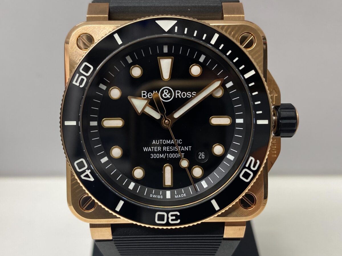【Bell&Ross 新作レビュー】育てるダイバー「BRｰ03 Diver Black Bronze」を旧作と比較 - Bell＆Ross 