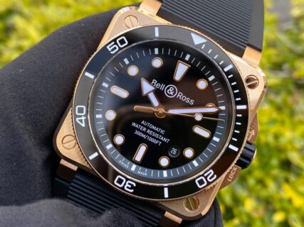 【Bell&Ross 新作レビュー】育てるダイバー「BRｰ03 Diver Black Bronze」を旧作と比較