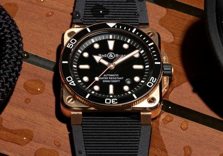 【Bell&Ross 新作レビュー】育てるダイバー「BRｰ03 Diver Black Bronze」を旧作と比較 - Bell＆Ross 