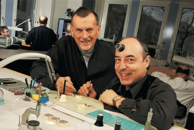 【ユリス・ナルダン】入荷速報！レザーだけでなく、ラバーも似合う「マリーン・トルピユール」 - ULYSSE NARDIN 