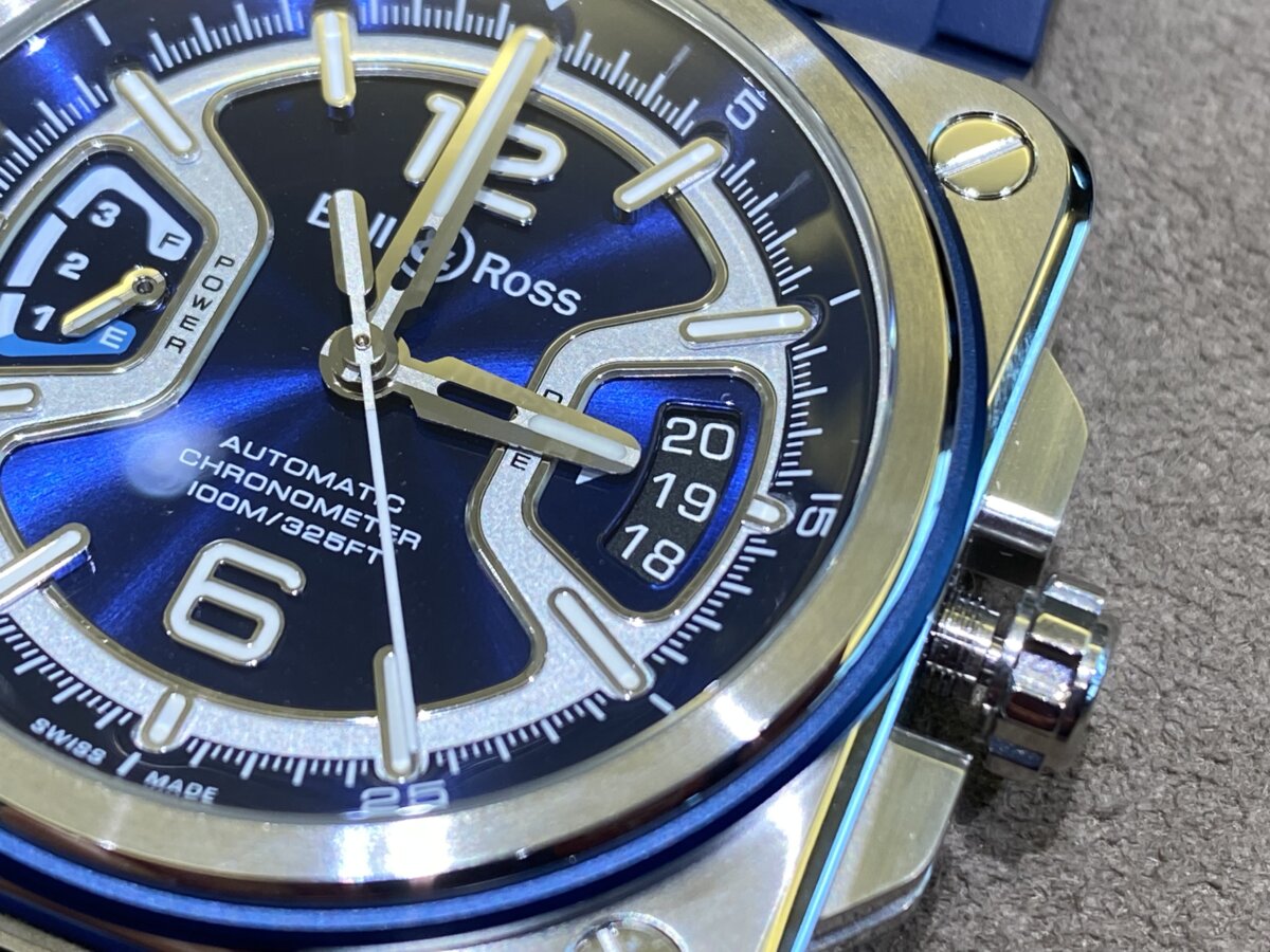 【ベル&ロス】多層構造を用いた現代的なラグジュアリーウォッチ「BR-X３ BLUE STEEL」実機レビュー - Bell＆Ross 