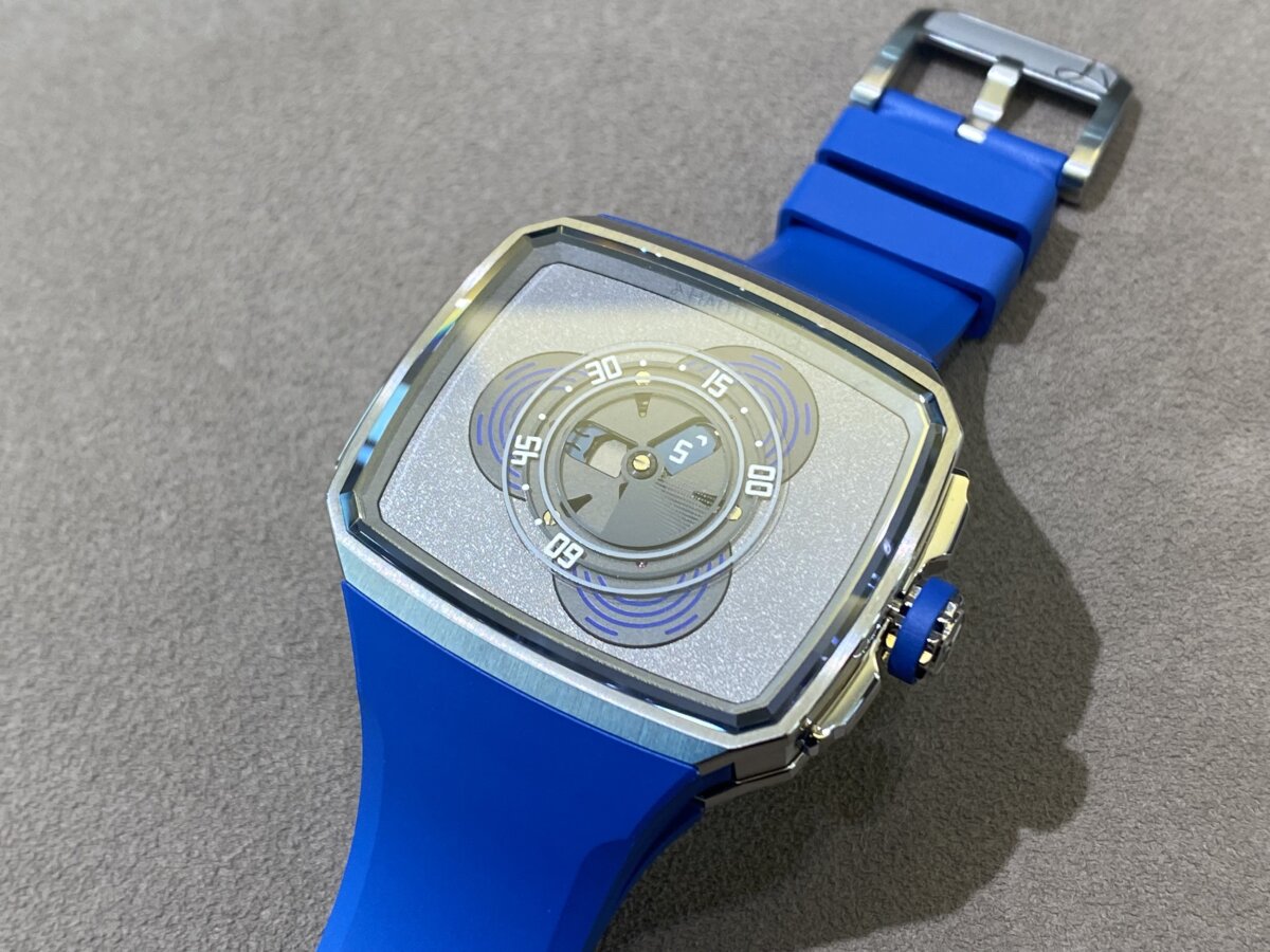 画像 【オートランス】入荷速報!世界限定28本 時刻を読み取る新たな手法「ヴァガボンド シリーズ4」(AB30-ST00) - Hautlence