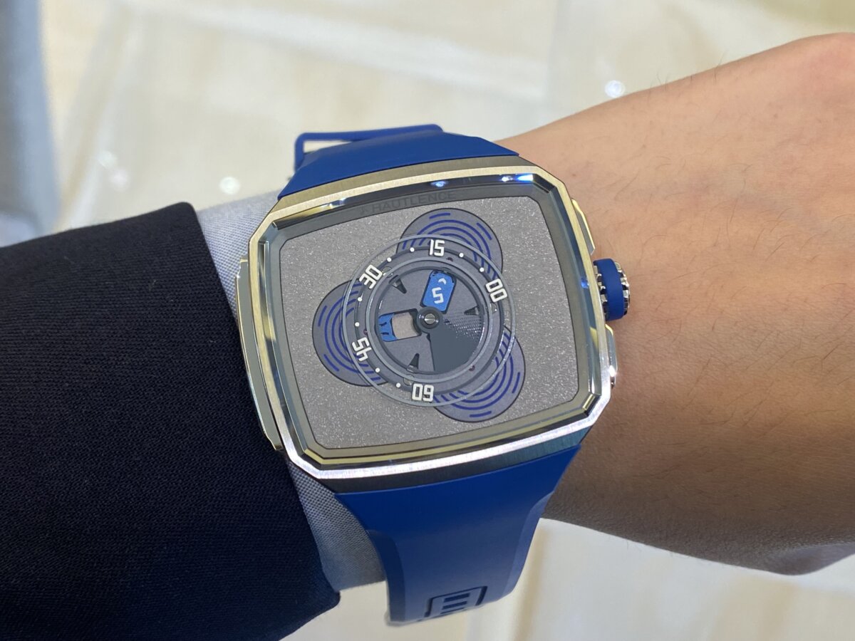 画像 【オートランス】入荷速報!世界限定28本 時刻を読み取る新たな手法「ヴァガボンド シリーズ4」(AB30-ST00) - Hautlence