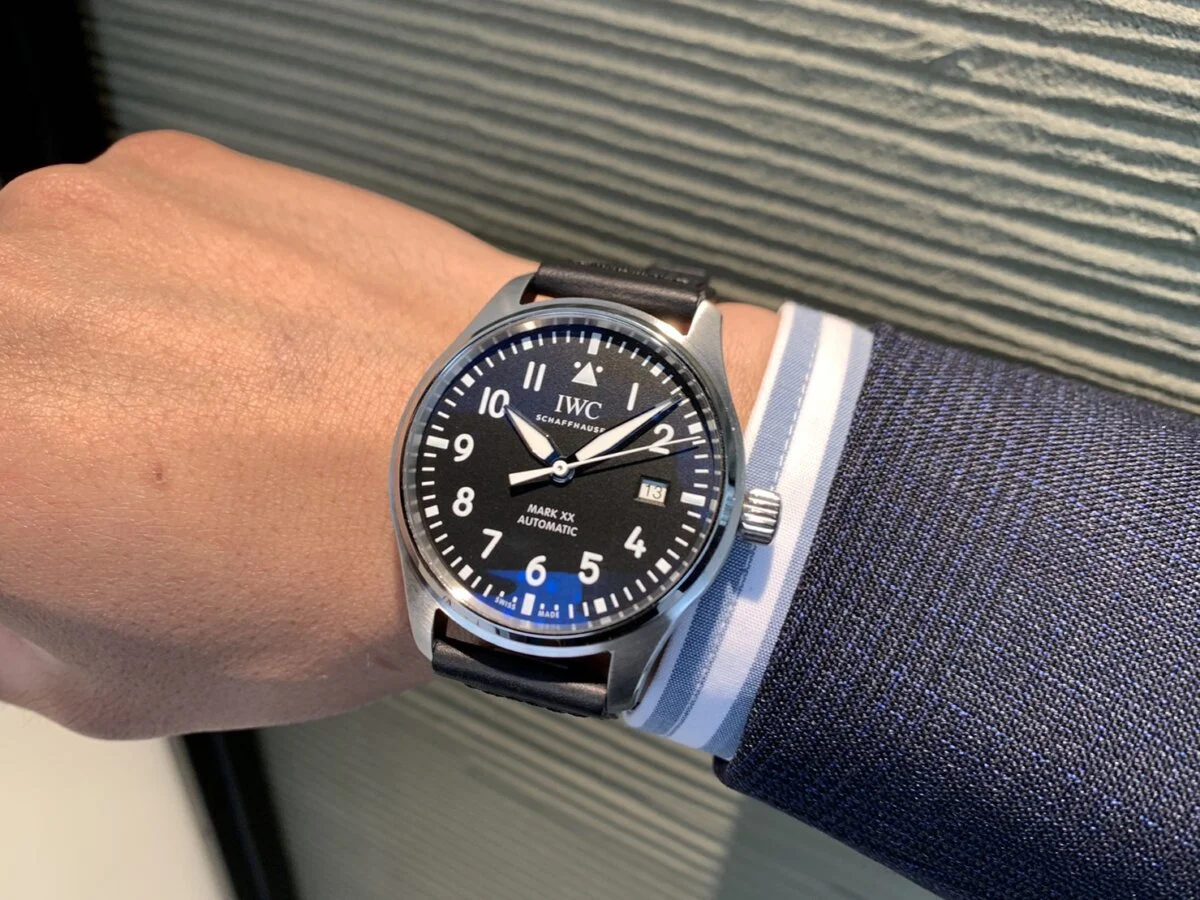 【IWC マークXX】“軍用時計の正統進化”──歴史を知ると欲しくなる一本 - IWC 