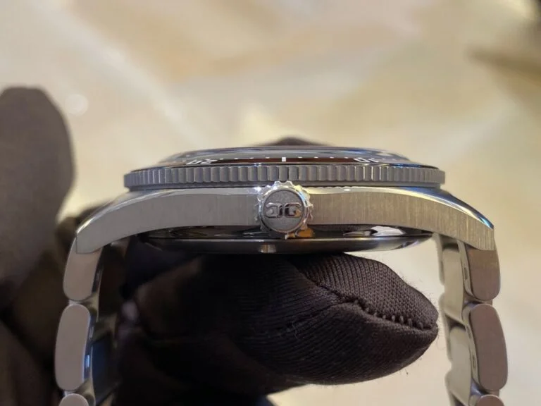 【今こそ選ぶべき1本】40mm未満×薄型ダイバーズの最適解 ― Glashütte Original「SeaQ」～oomiya心斎橋店 - Glashütte Original 