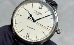 【今こそ選ぶべき1本】名作を手に入れろ ― Glashütte Original「セネタ・エクセレンス」～oomiya心斎橋店