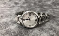 上品さと実用性を兼ね備えたレディースウォッチ。【レイモンドウェイル　シャイン】