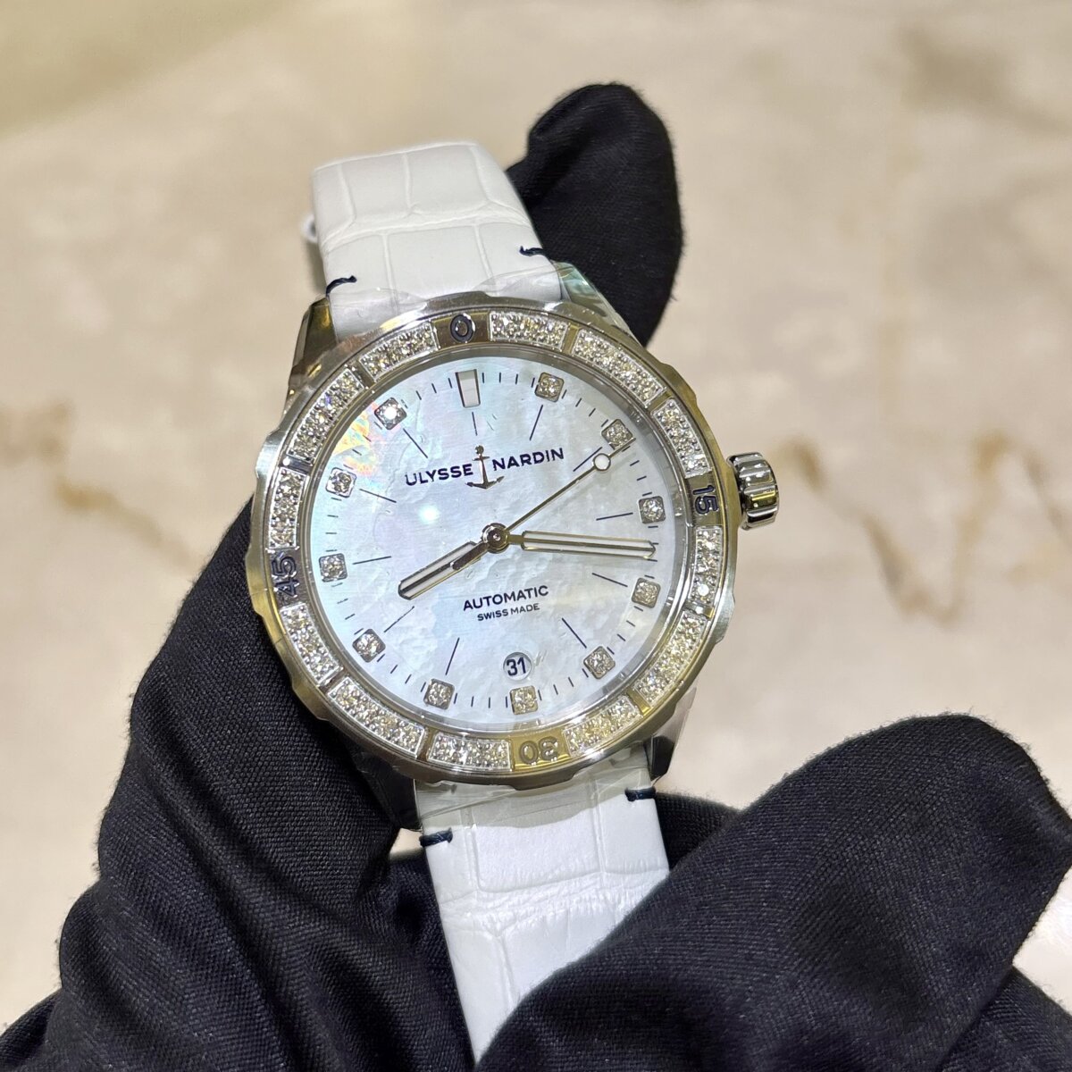 【第3回スタッフ厳選！2026年最新レディースウォッチ】 ユリス・ナルダン レディダイバー - ULYSSE NARDIN 