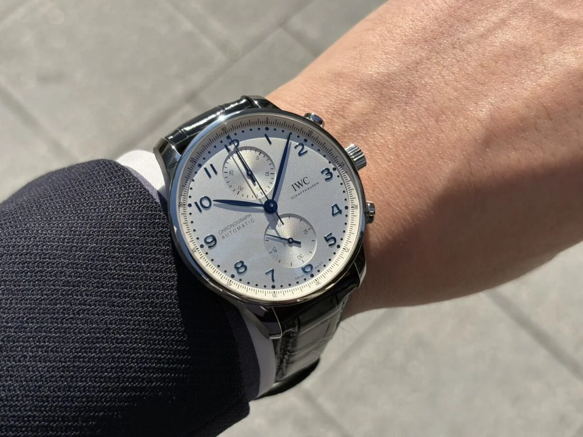 【結局これ一択】IWCの王道を走り続ける1本“ポルトギーゼ・クロノグラフ”～oomiya心斎橋店 - IWC 