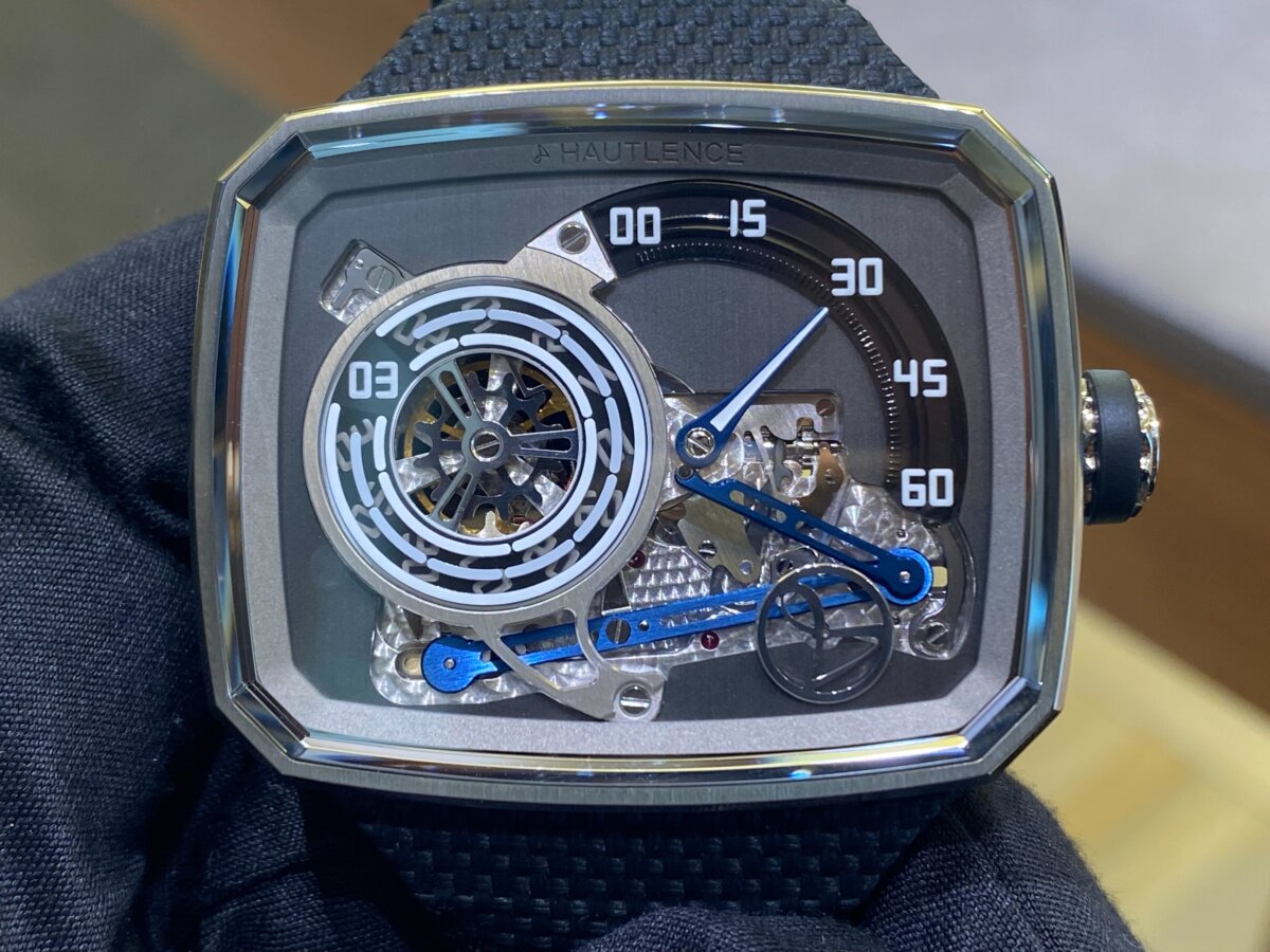 【オートランス】入荷速報！世界限定20本　20周年記念モデル「THE HLXX」（CA20-TI00） - Hautlence 