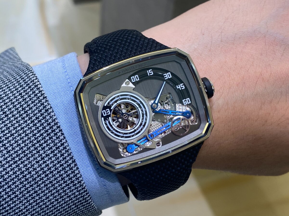 【オートランス】入荷速報！世界限定20本　20周年記念モデル「THE HLXX」（CA20-TI00） - Hautlence 