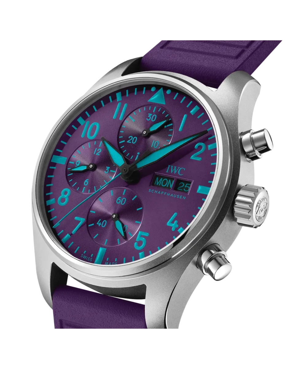 【IWC】新作モデル | 発表から約1ヶ月、もうチェックされましたか？？？鮮やかなパープルが目を惹く「パイロット・ウォッチ・クロノグラフ41」（IW 388121） - IWC 