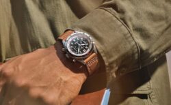 【GALLET（ギャレ）】ブランドを代表するコレクション「フライングオフィサー」とは？1939年から続く“世界を旅する時計”～oomiya心斎橋店