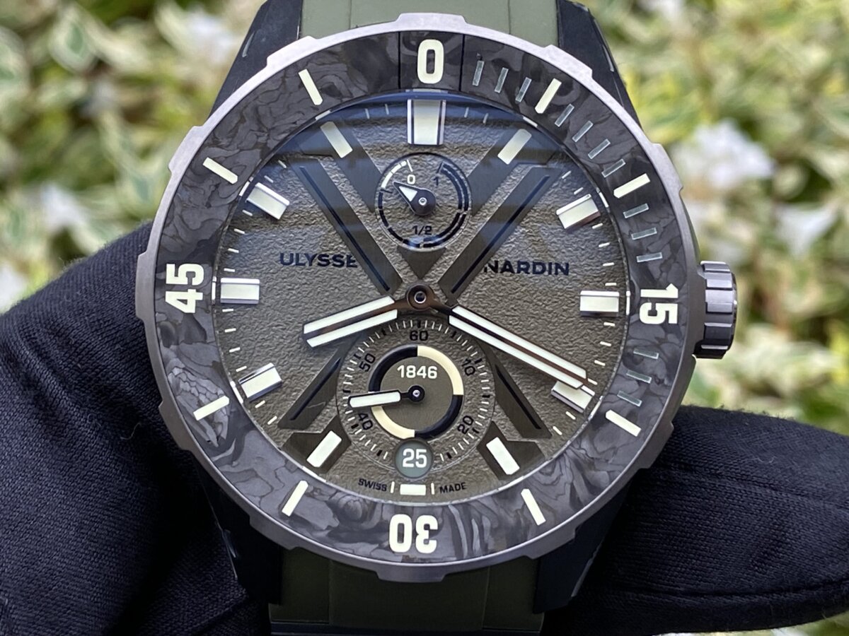 【ユリス・ナルダン】カーキ×ブラックが渋い！「ダイバー ネット OPS」 実機レビュー - ULYSSE NARDIN 