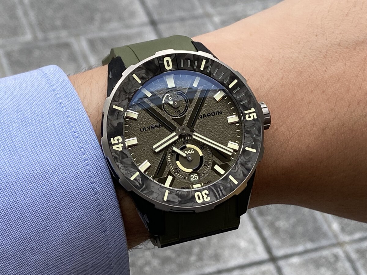 【ユリス・ナルダン】カーキ×ブラックが渋い！「ダイバー ネット OPS」 実機レビュー - ULYSSE NARDIN 
