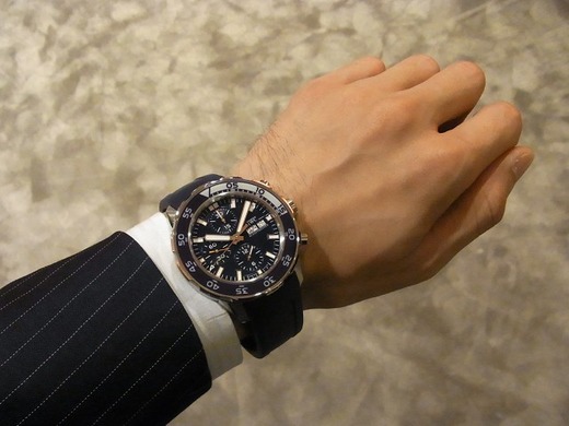 ZENITH 本日の入荷商品 エル･プリメロ　クロノマスター1969　2/2