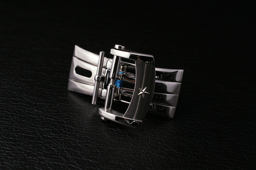 PANERAI COLLECTION2012×珍しいシリアル。