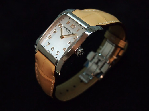 2012y06m21d_114123775