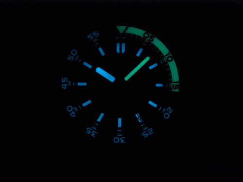 IWCを暗い所で撮ってみました！ - IWC 