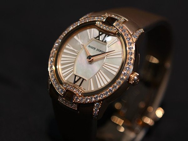 NEW COLLECTION FAIR 2015×ロジェデュブイは、ベルベット！ - ROGER DUBUIS（取扱い終了） 
