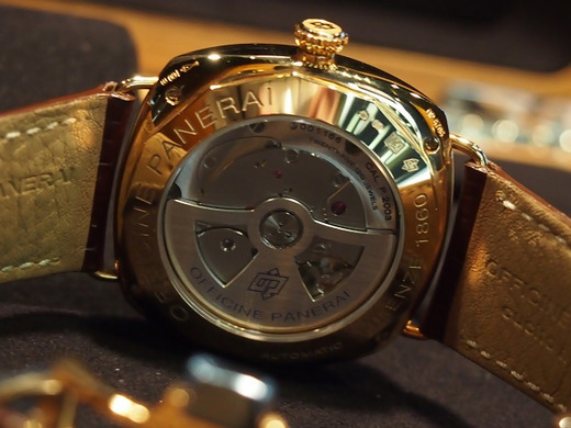 2012y04m12d_123601718