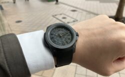 機械式時計でスポーツは出来ない…そんな風に考えていた時期が私にもありました【NORQAIN】【インディペンデンス ワイルド ワン オールブラック】