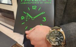 【パネライ入荷速報】人気カラーが遂に定番モデルに！パネライ担当者待望のモデル入荷！PAM03325の魅力について