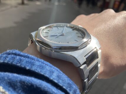 時計好きの永遠の憧れ。”エナメル文字盤”の神髄とは？ジラール・ペルゴ「ロレアート インフィニット グレー」