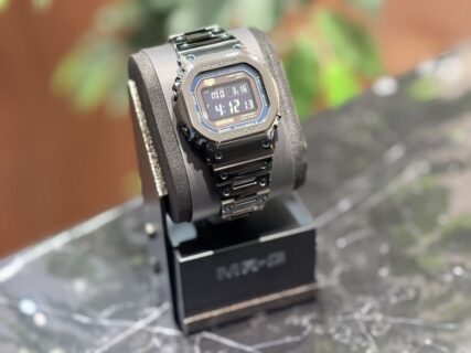 【第１回】新人スタッフによるおすすめ時計。『MRG-B5000BA-1JR(青墨)』