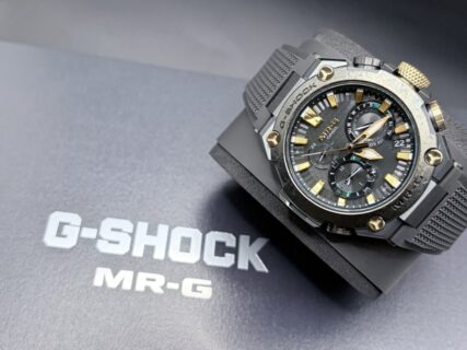 【第3回】新人スタッフによるおすすめの時計『MRG-B2000BG-3AJR(鐵色)』