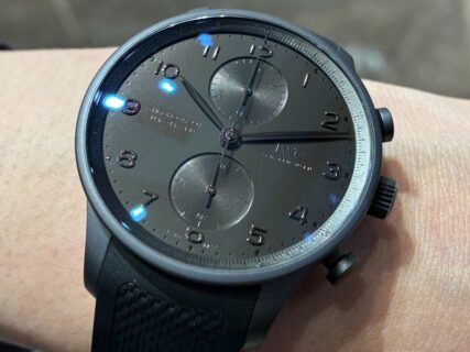 【IWC】奇跡の入荷！！　1,500本限定生産オールブラックモデル　ポルトギーゼ・クロノグラフ・セラタニウム®　IW371631