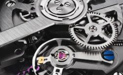 クロノグラフだけが「ZENITH」じゃない。削ぎ落した究極のミニマリズムとは？
