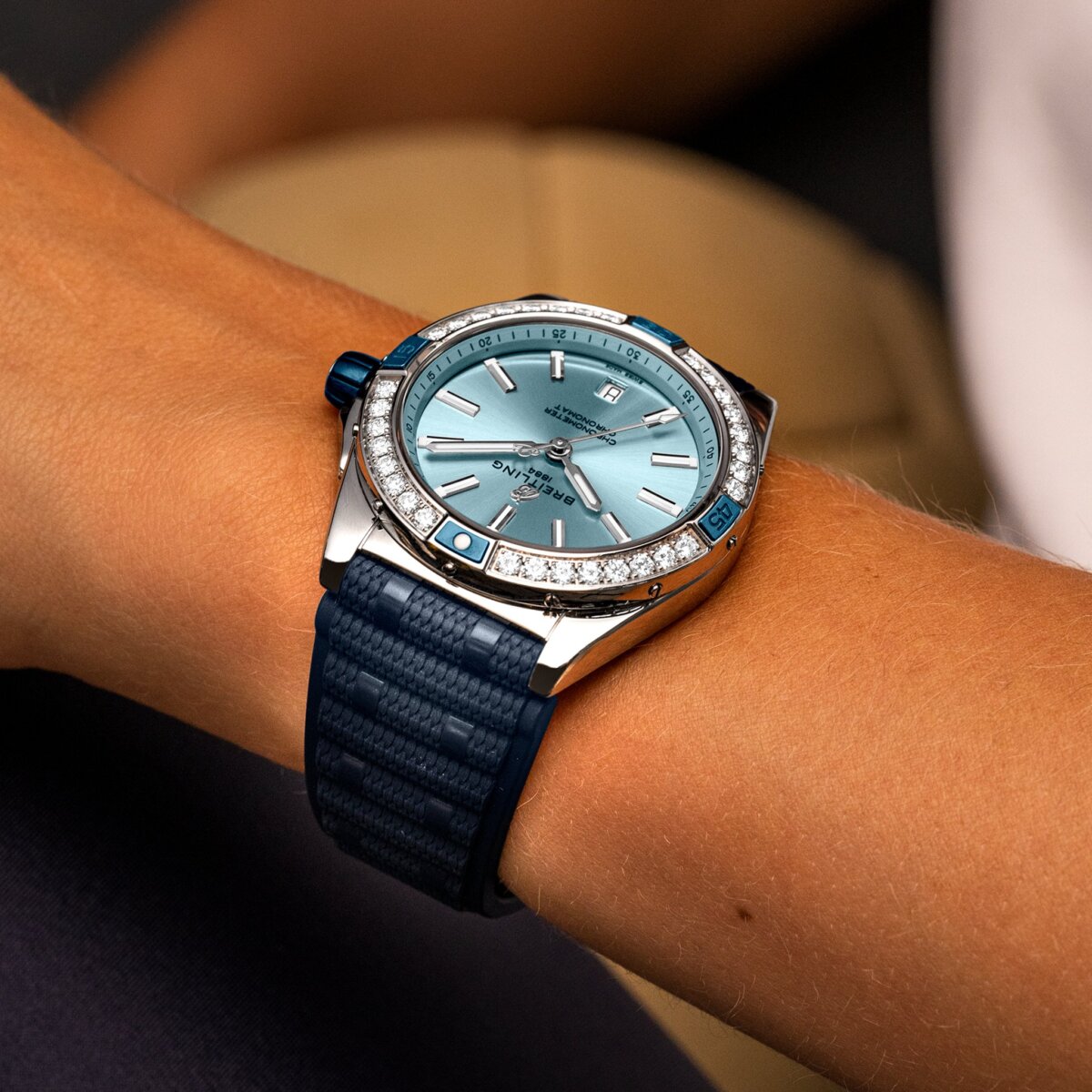 a17356531c1s1-super-chronomat-