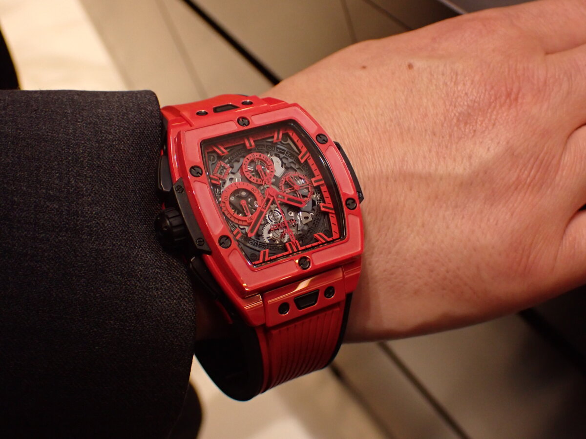 ウブロ】「ブラックマジック」ならぬ「レッドマジック」？ ｜ oomiya