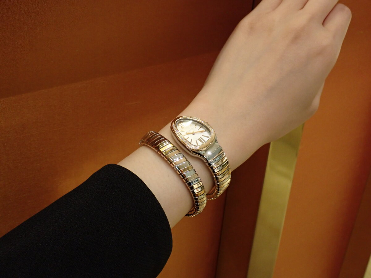 【ブルガリ】バックルが存在しない時計?今年にピッタリなモデルをご紹介!🐍 - BVLGARI