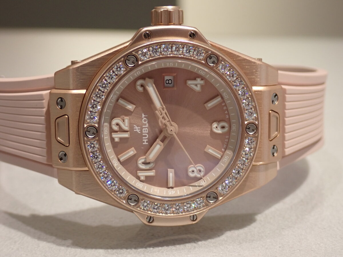 【ウブロ】女性につけてほしい!販売員オススメモデル3選をご紹介! - HUBLOT