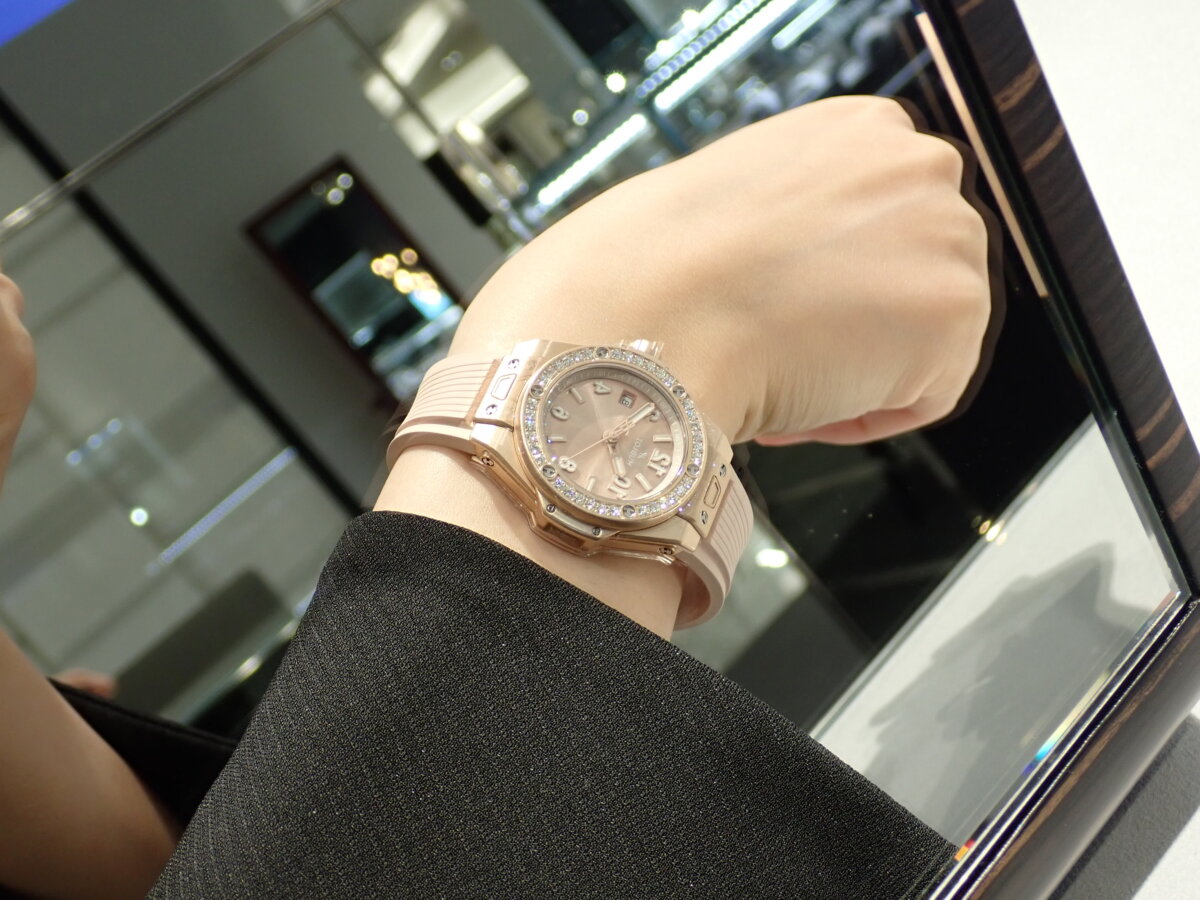 【ウブロ】女性につけてほしい!販売員オススメモデル3選をご紹介! - HUBLOT