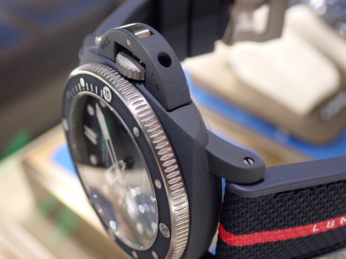 【パネライ】チタンの軽さのままセラミック以上の硬度を誇るPAM01466 - PANERAI