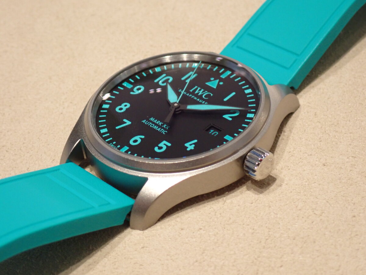 画像 【IWC】 マーク XX AMGペトロナスF1チーム IW328210 チタンとペトロナスグリーンが生む究極の相棒時計 - IWC