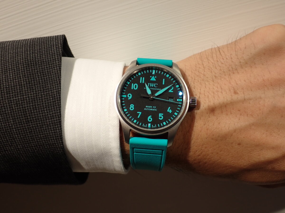 画像 【IWC】 マーク XX AMGペトロナスF1チーム IW328210 チタンとペトロナスグリーンが生む究極の相棒時計 - IWC