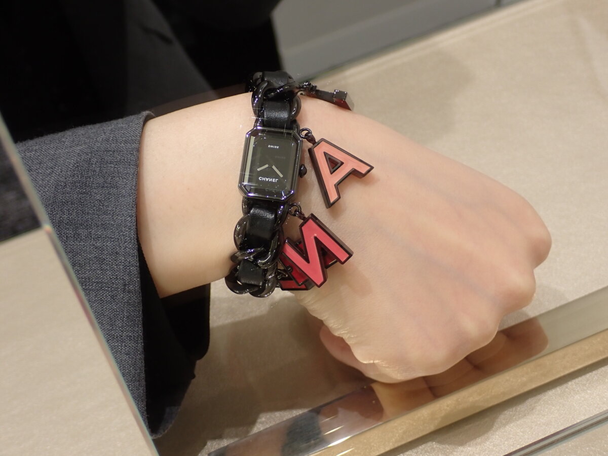 【シャネル】シャネル好き必見⁉今だけのスペシャルラインナップ！数量限定新作「BLUSH ウォッチ カプセル コレクション」をご紹介！ - CHANEL 