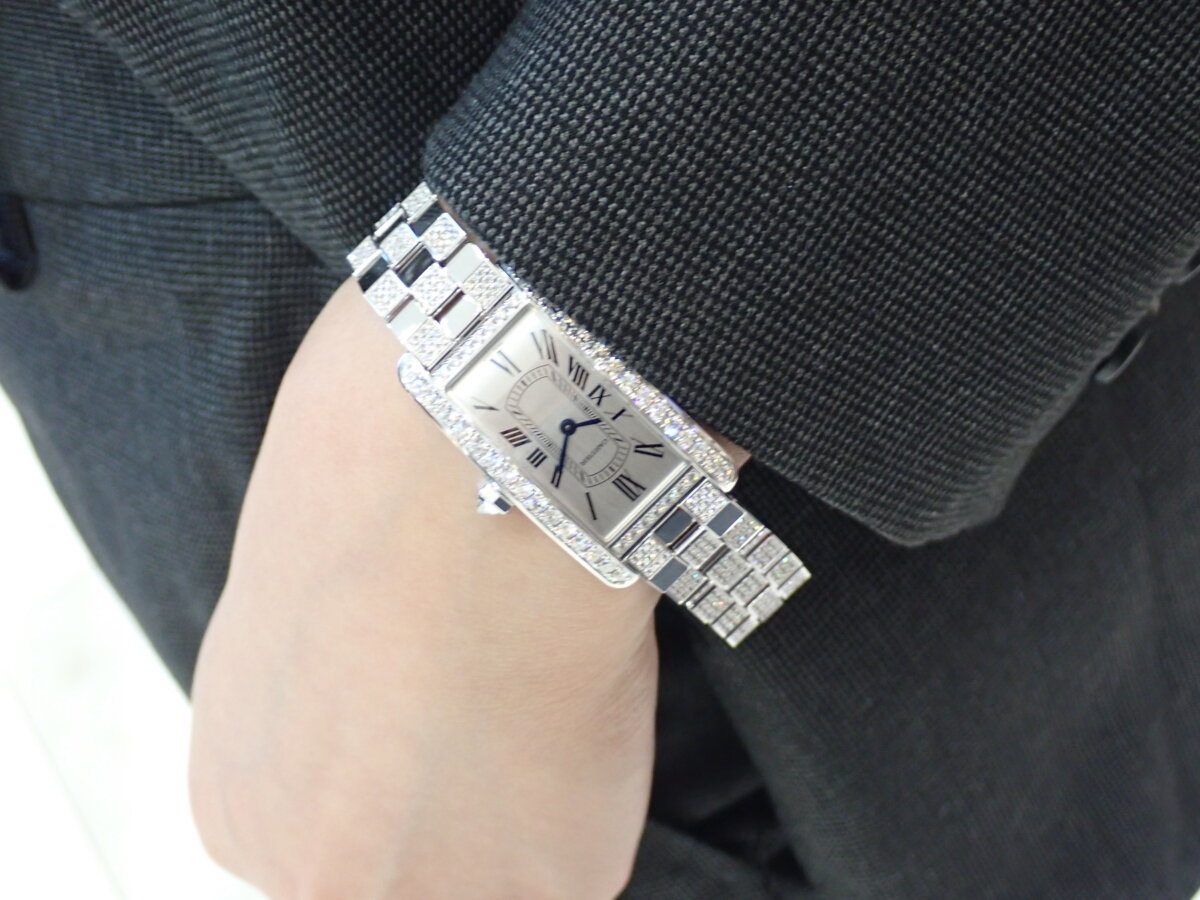 【カルティエ】新作ジュエリーウォッチ、パンテール、タンクアメリカン、２本ご紹介いたします。 - Cartier 